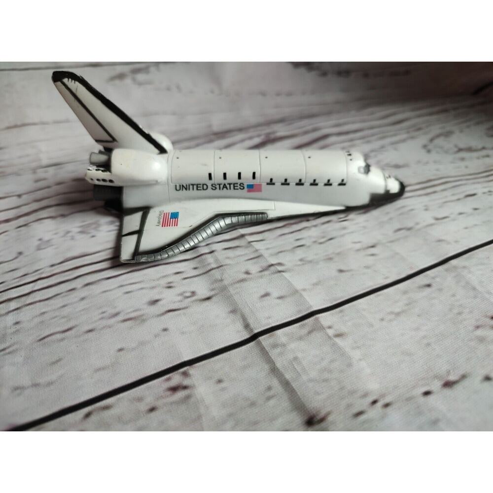 NASA Spaceship Endeavor 1997 API Collectible Toy Space Shuttle 5.5" Long